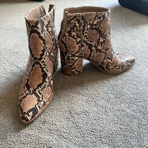 Steve Madden Boots